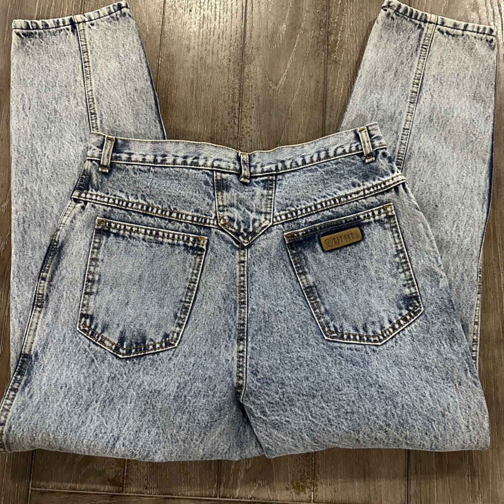Classic Blue Gitano Women's Jeans - Picture 7 of 15